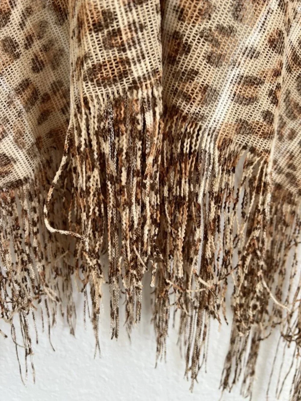 Exotic Leopard Lightweight Shawl/Wrap NWT